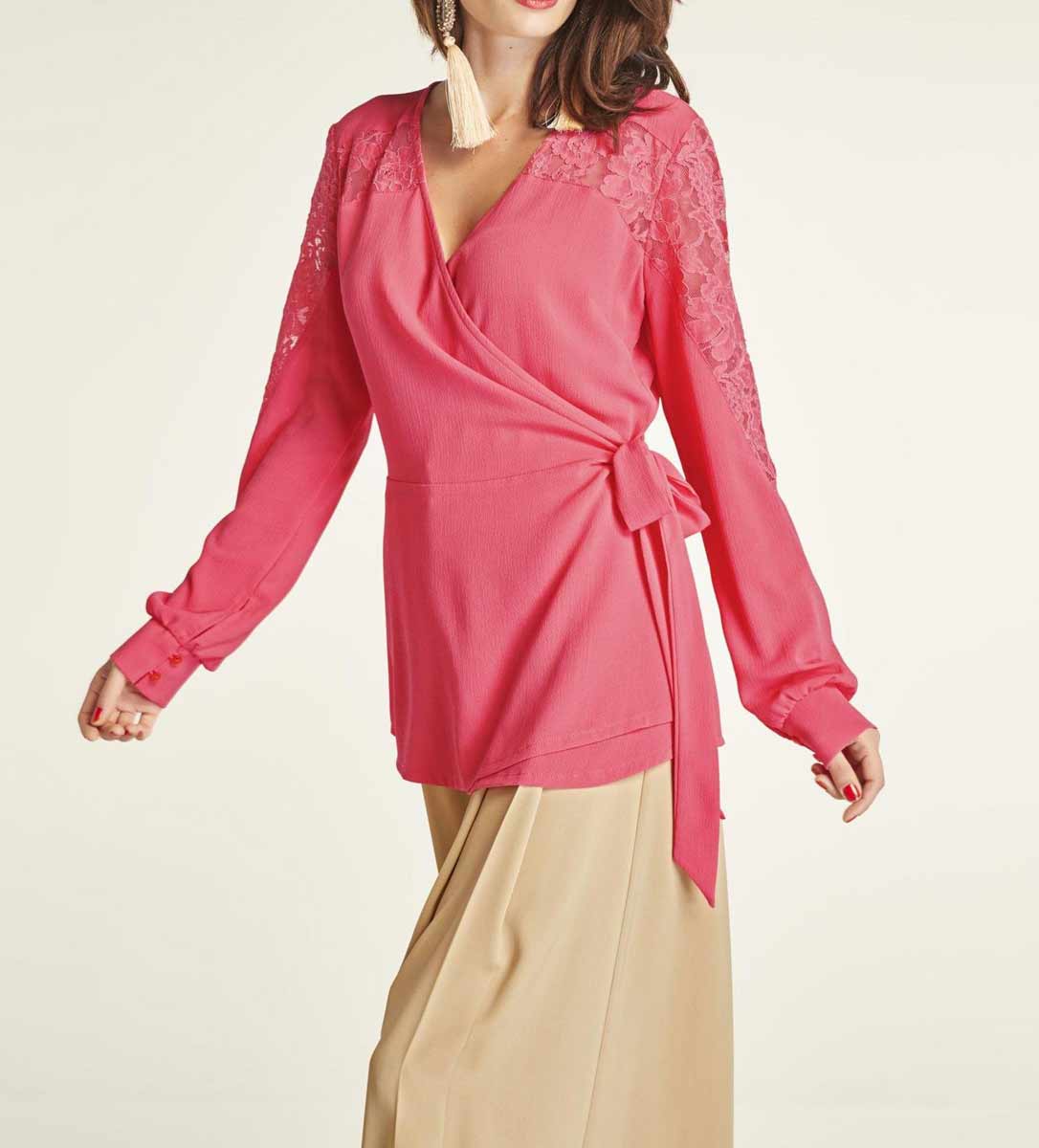 Heine Damen Wickelbluse mit Spitze, hummer