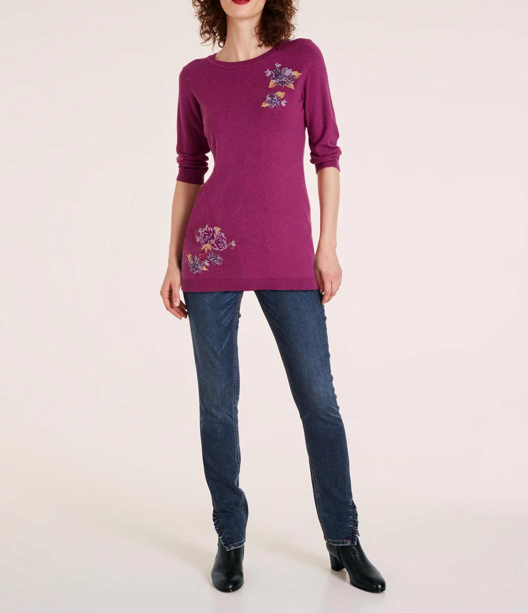 Heine Damen Feinstrickpullover mit Stickerei, beere