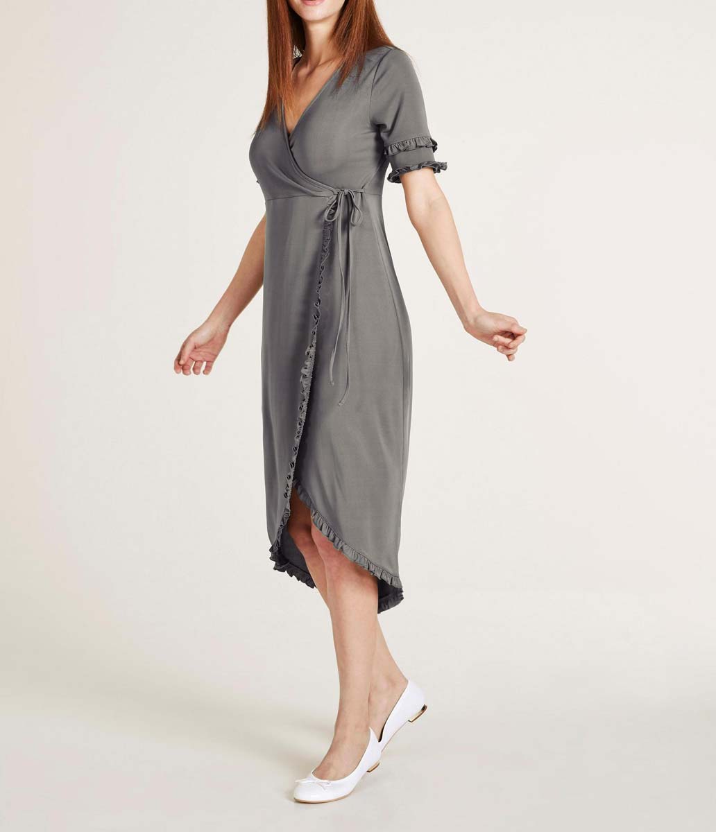 Heine Damen Wickelkleid mit Rüschen, grau