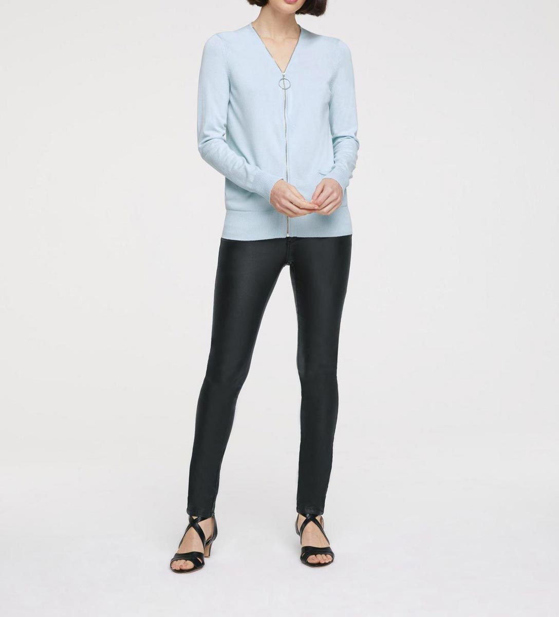 HEINE Damen Reißverschluß-Strickjacke, hellblau