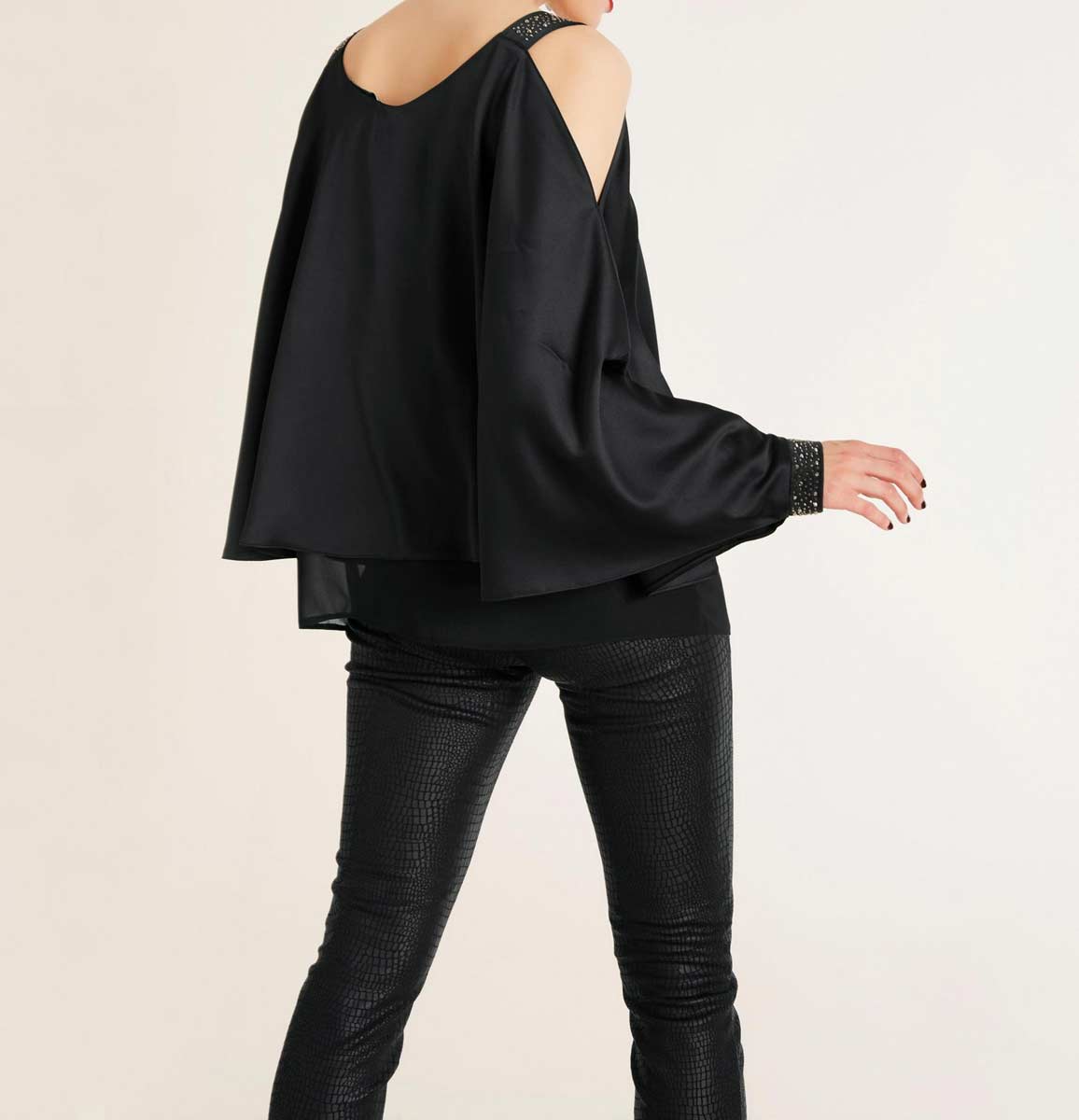 Ashley Brooke Damen Designer-Satinbluse mit Cut-Outs, schwarz