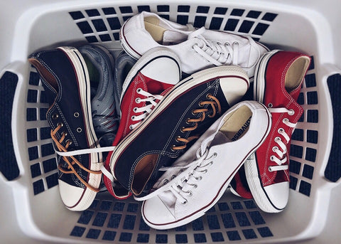 Turnschuhe reinigen