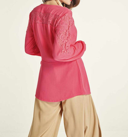 Heine Damen Wickelbluse mit Spitze, hummer
